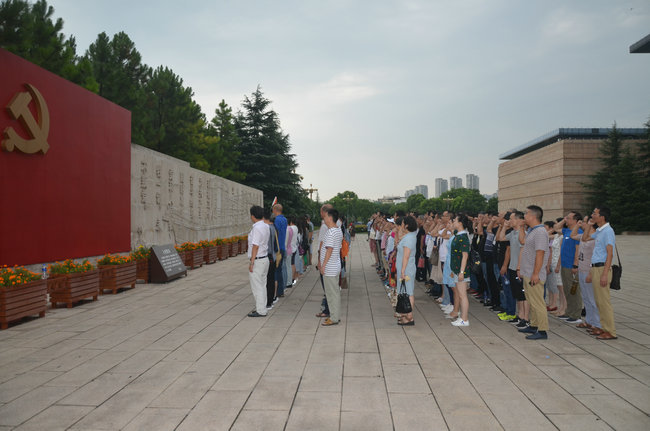 市直机关工委积极开展基层党组织书记学习贯彻十九大精神培训暨“双创双修”宣教活动