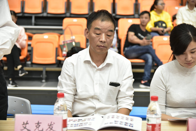2018年市直机关喜迎省运会 男子篮球比赛隆重开幕