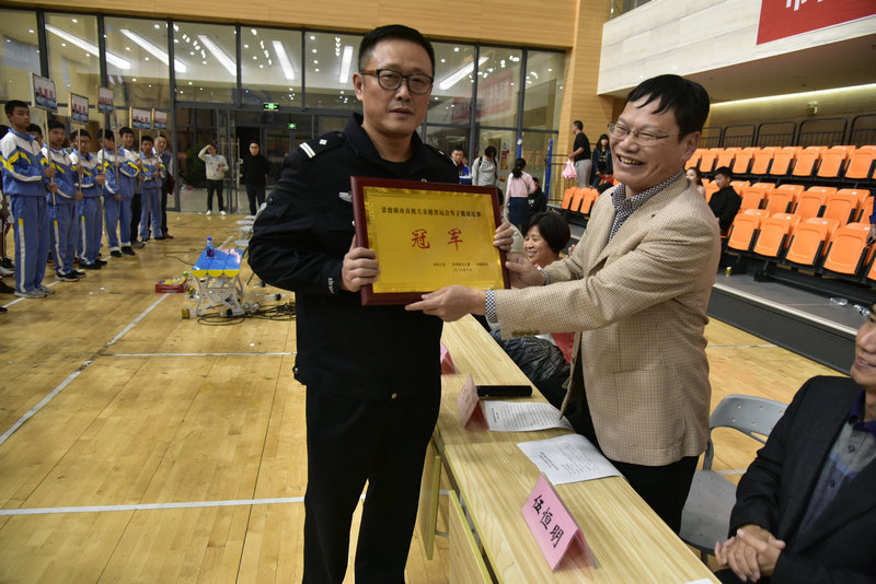 市直机关喜迎省运会男子篮球比赛 圆满落幕