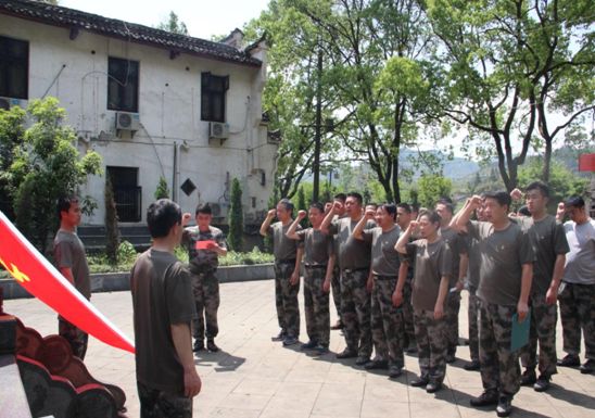 市人防办开展“追寻红色足迹 践行初心使命”主题党日活动