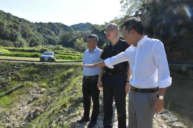 吴隽赴经公桥镇调研党史学习教育与乡村振兴工作