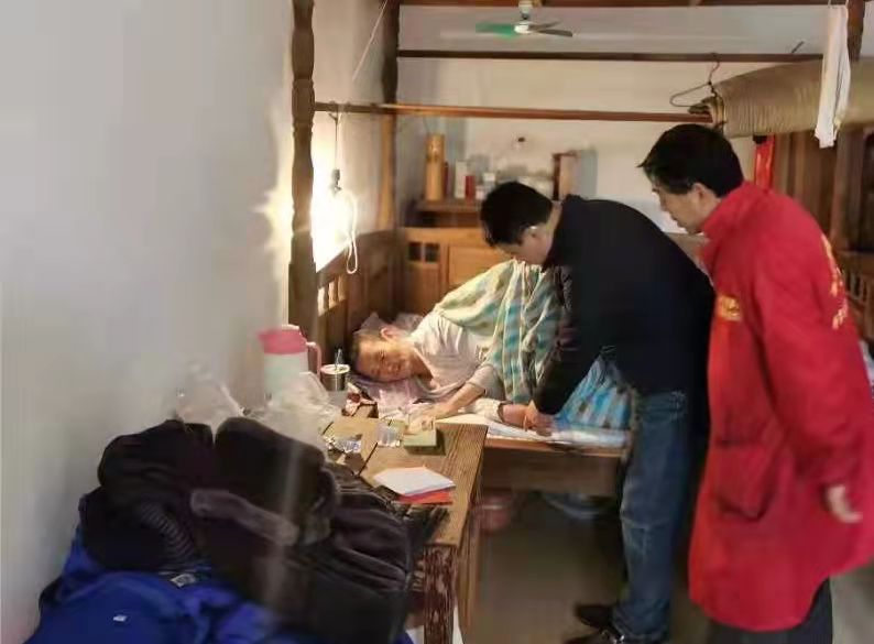 市直机关工委开展“我们的节日”春节走访慰问活动