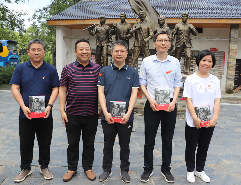大融合 大交流 大比拼——市委办公室、市委政研室、市直机关工委联谊开展主题党日暨“健步走”活动