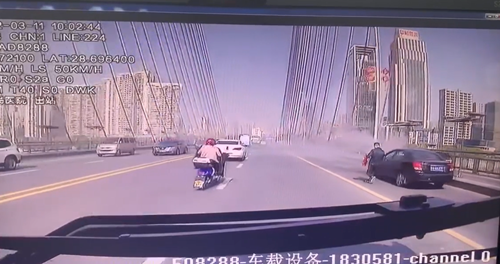 突发！就在八一大桥