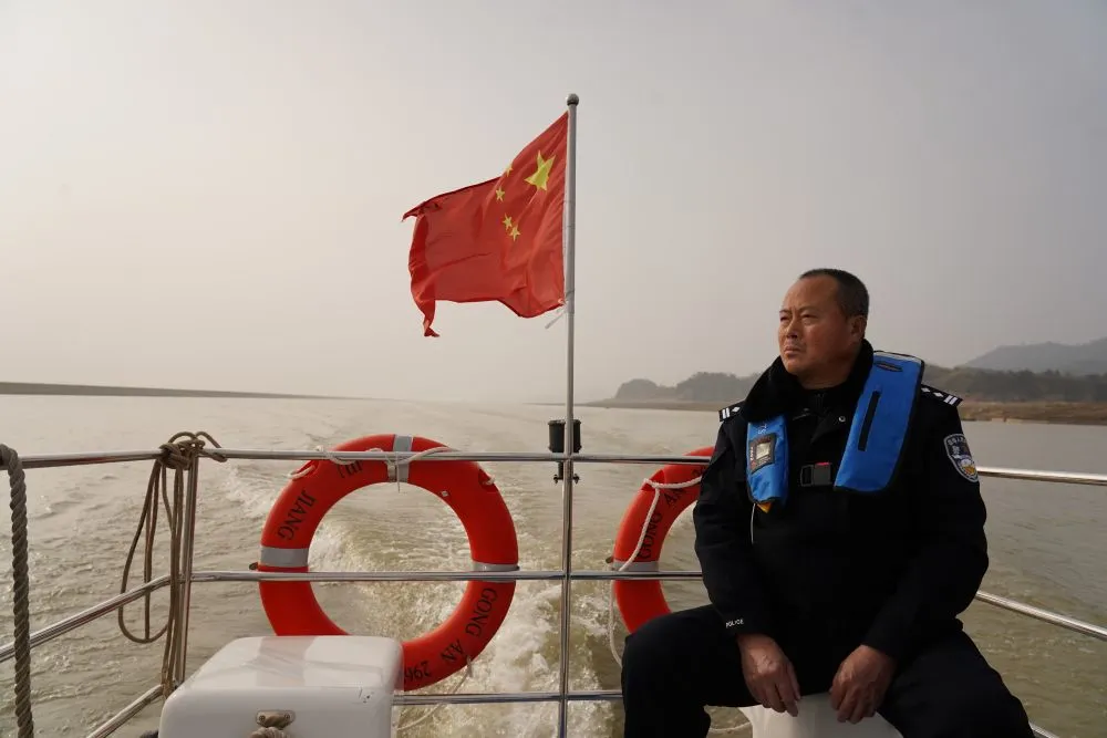 为了江豚和候鸟，