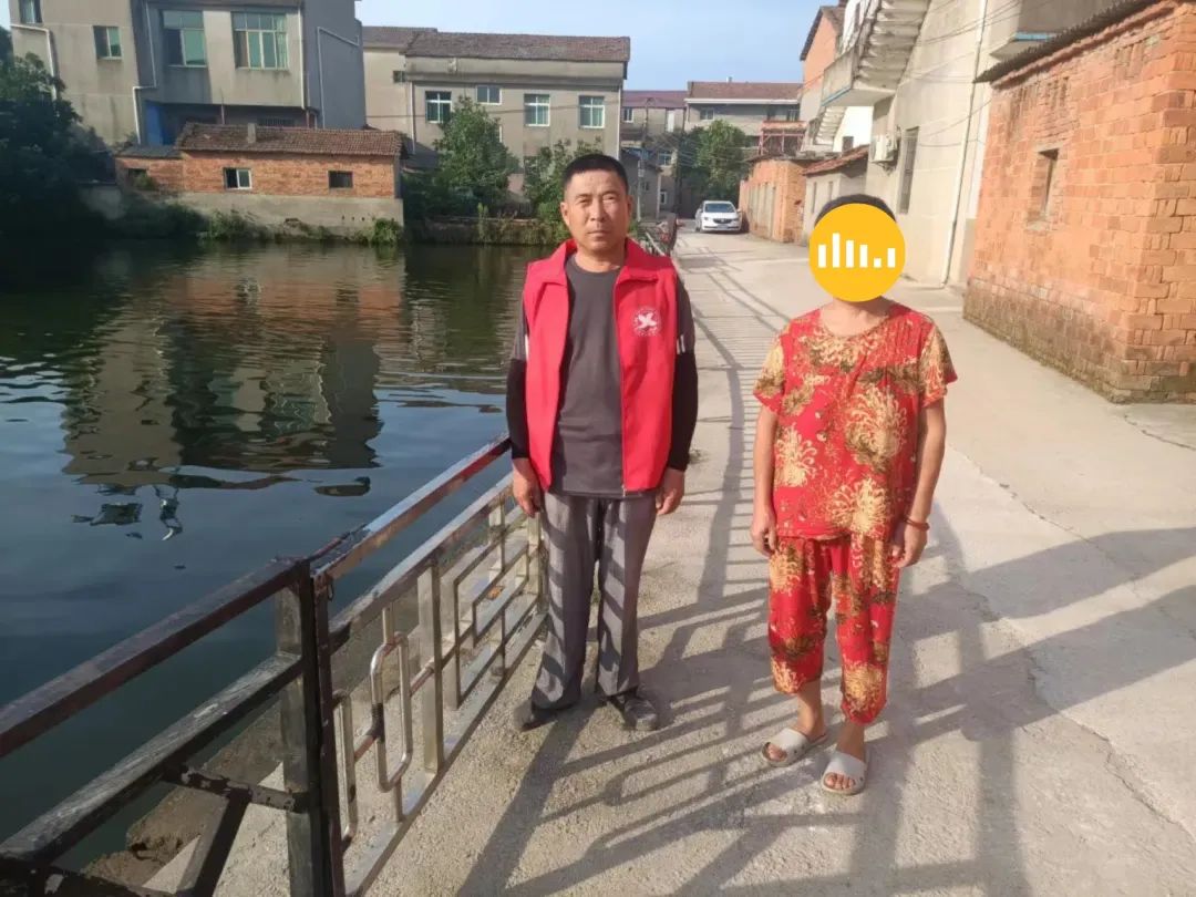 张福根，你下水救人的样子真帅!