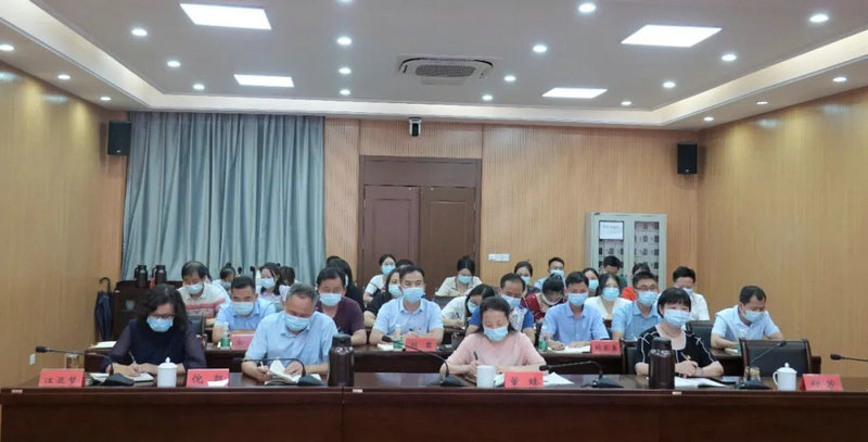 市委宣传部理论学习中心组第2期“四力讲堂”专题学习会举行