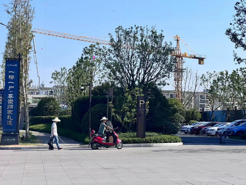 景德镇市公路事业发展中心助力常态长效创建文明城市工作