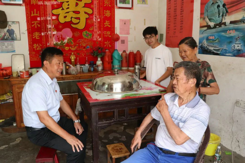 一心为民 立足村情创佳绩——记“新时代赣鄱先锋”余昌盛