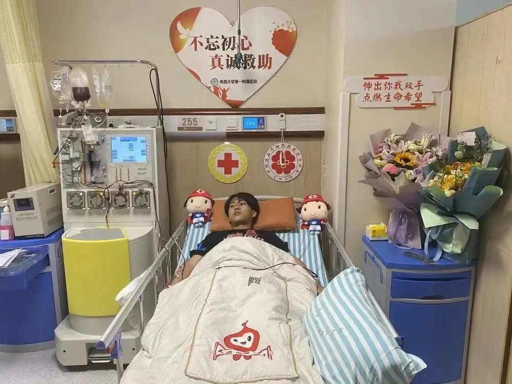 江西省大学生两度救助同一患者