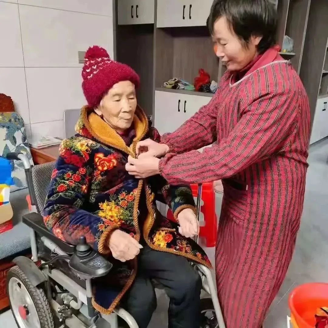 好样的！管细秀！