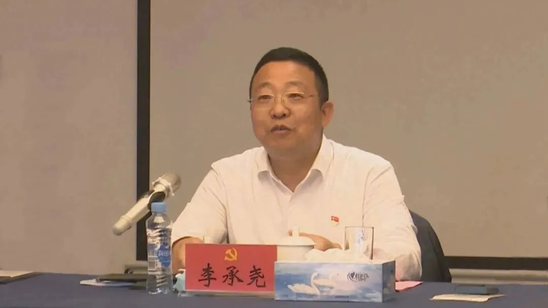 省直机关工委副书记熊育杰来我市开展主题教育“以下看上”专题调研