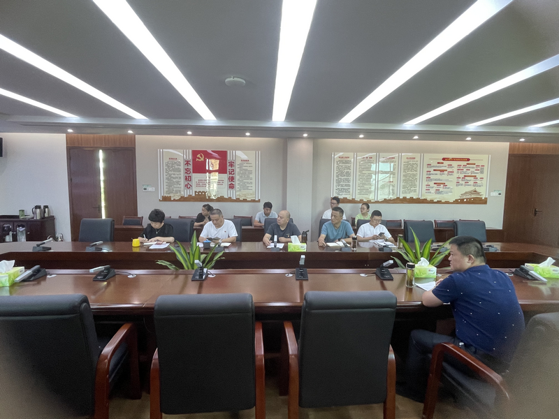 精思细学悟思想 砥砺前行弘精神——市林业资源保护中心开展主题党日活动