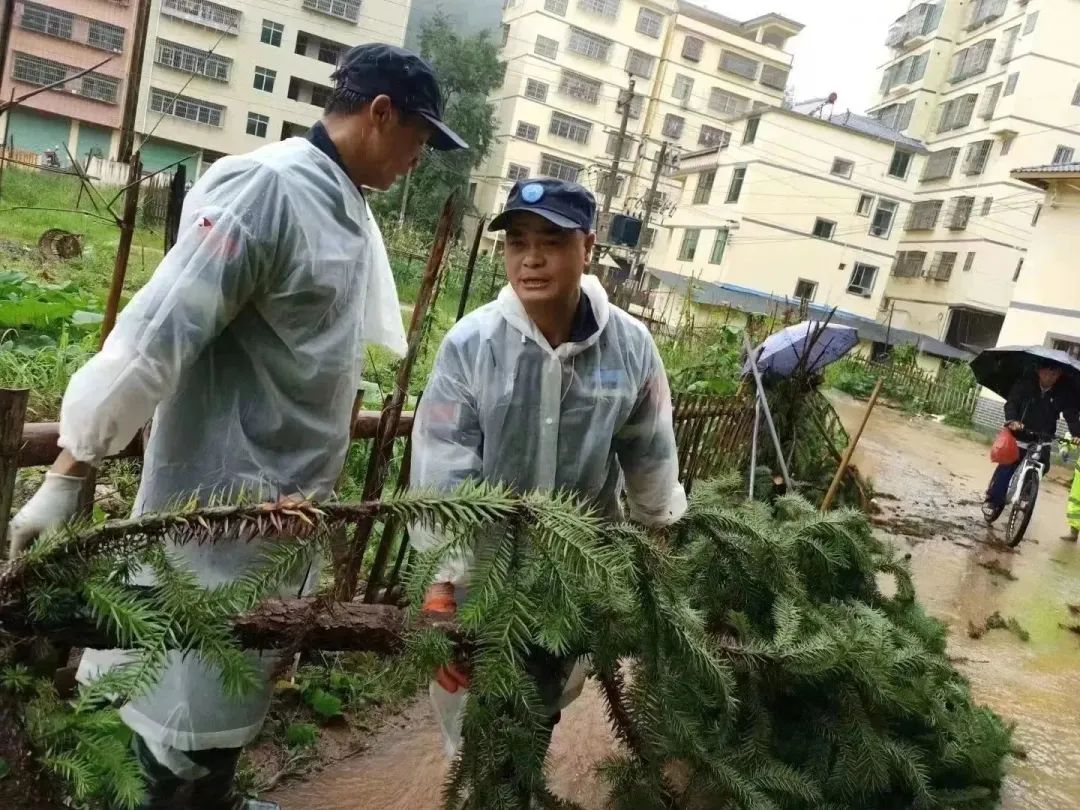 “一旦做了，就感觉没法停下来。”