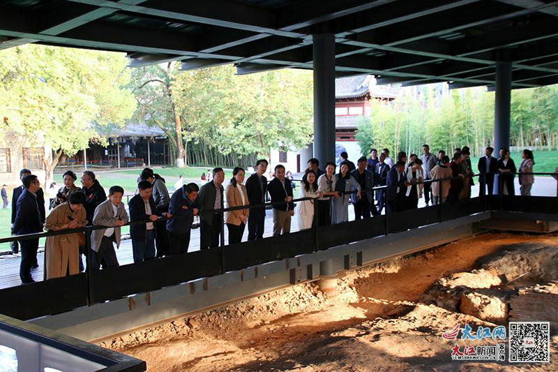 景德镇市教体局开展“重温场景、牢记嘱托、感恩奋进”活动