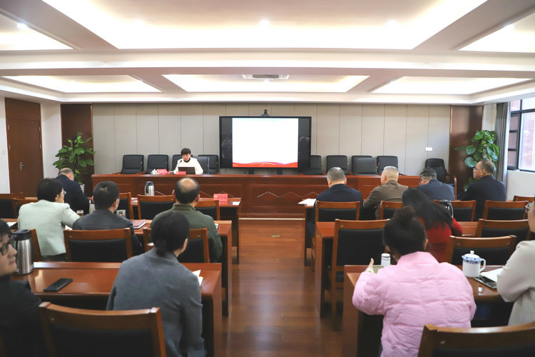市政协机关各党支部召开专题学习会暨开展“弘扬宪法精神 践行法治思想”主题党日活动